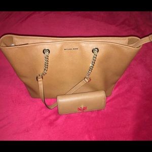 Michael kors purse and wallet